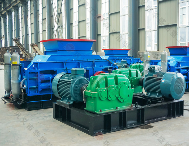 進(jìn)料5公分對輥破碎機(jī)