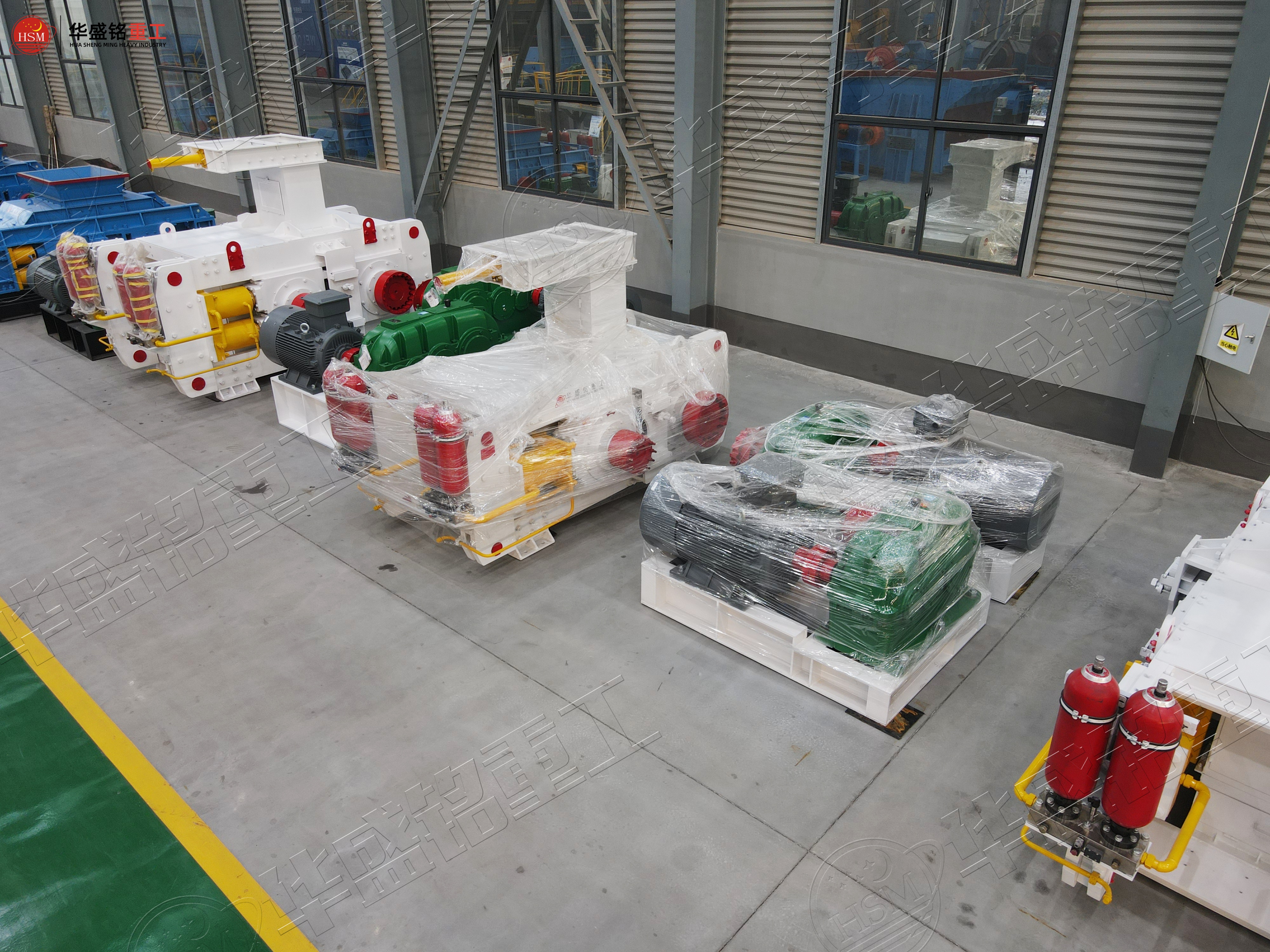 選礦提效就選鞏義華盛銘高壓輥磨機(jī)，穩(wěn)定可靠經(jīng)得起考驗(yàn)