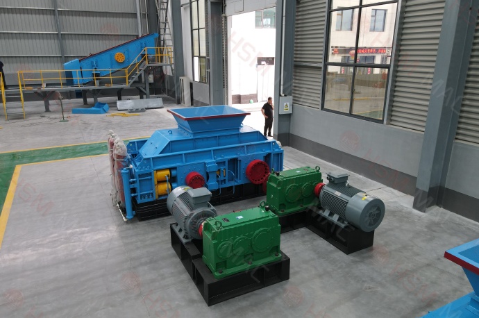 白云石制砂機(jī)