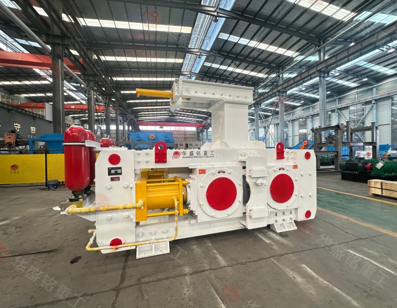 鉬礦石高壓輥磨機(jī)